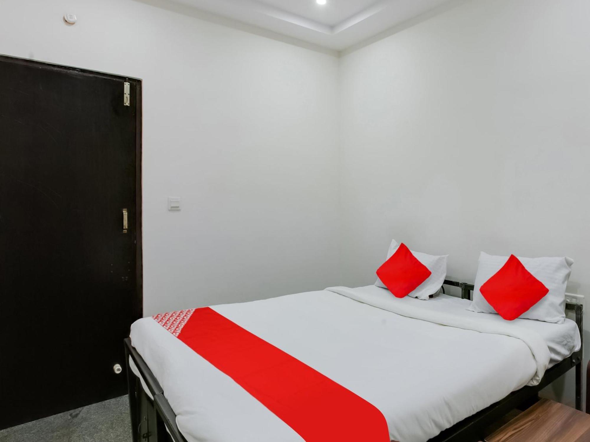 Hotel O Manjushree Boarding & Lodging Nearby Dr.Br Ambedkar Stadium Basveshwar Nagar Bangalore Luaran gambar